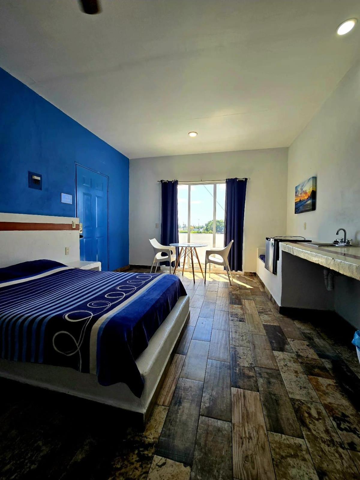 Apartahotel Luna Azul