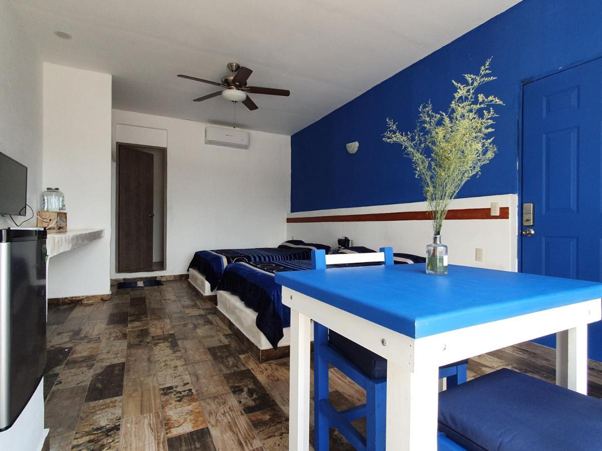 Apartahotel Luna Azul *